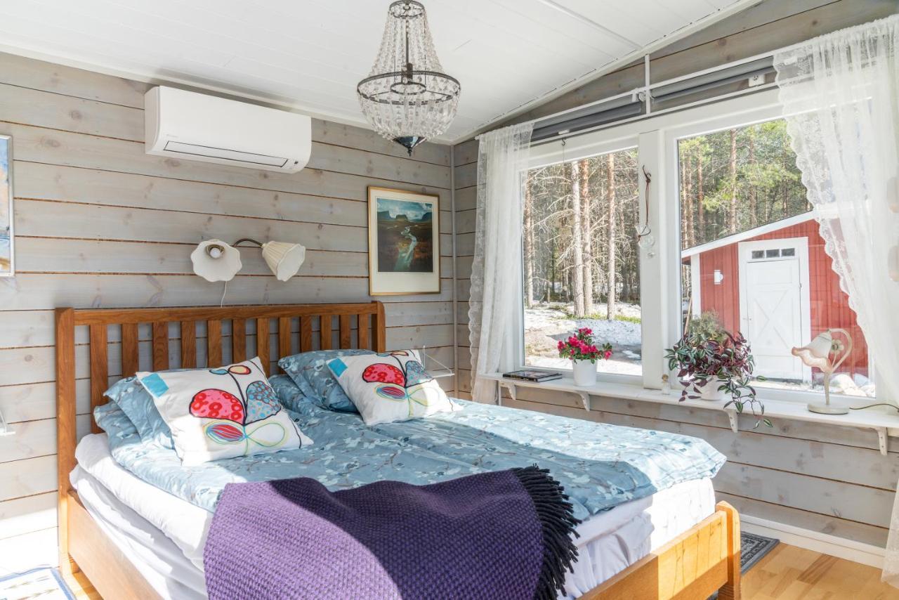 Torpet - Bed And Breakfast Med Charm Norrfjarden Extérieur photo