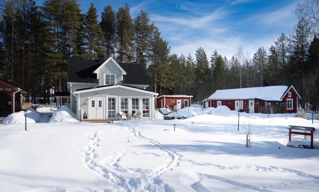 Torpet - Bed And Breakfast Med Charm Norrfjarden Extérieur photo