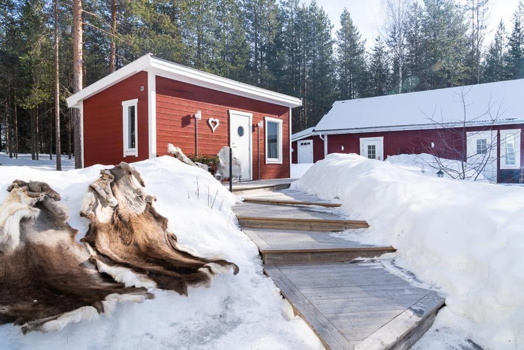 Torpet - Bed And Breakfast Med Charm Norrfjarden Extérieur photo